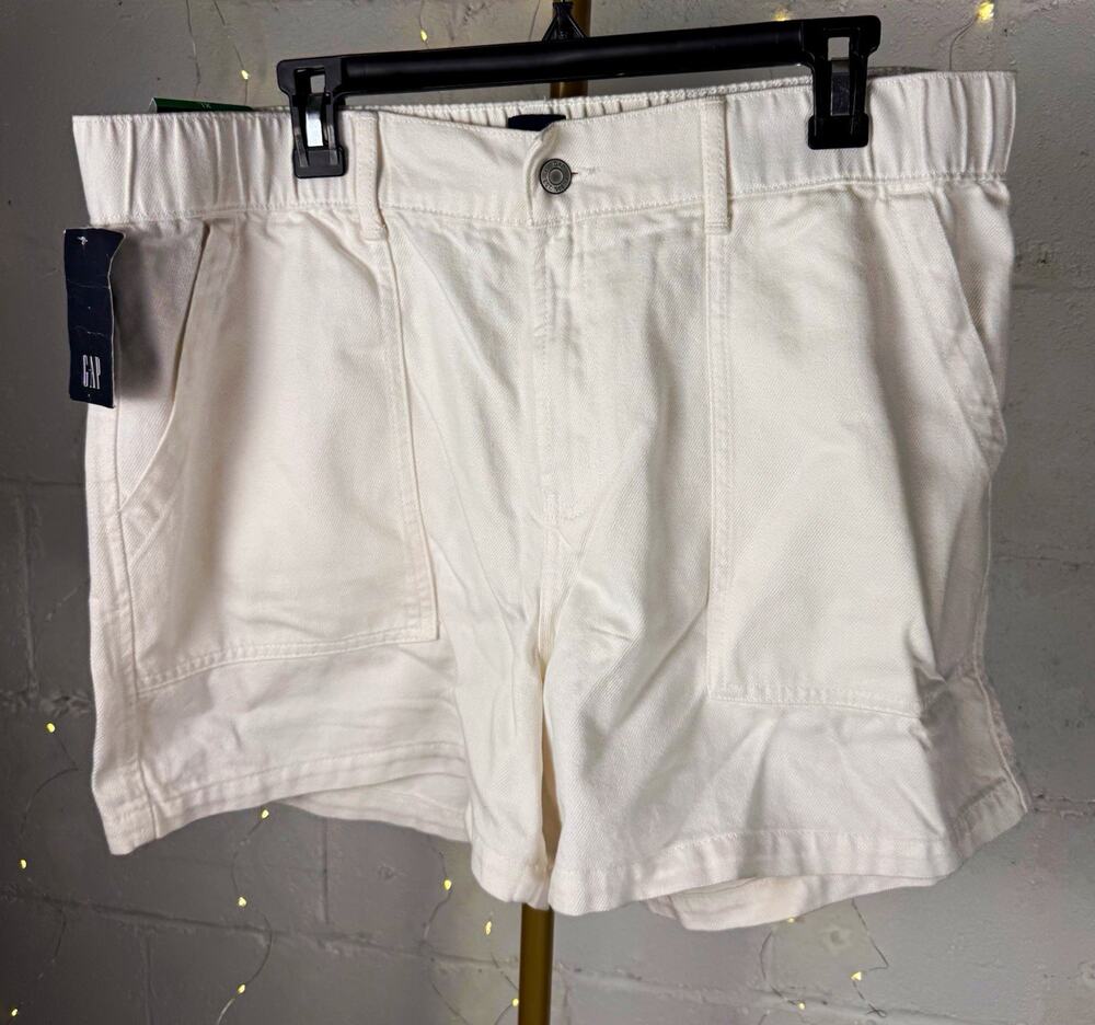 gap women's XL white elastic waist twill shorts 4" utility pockets NWT